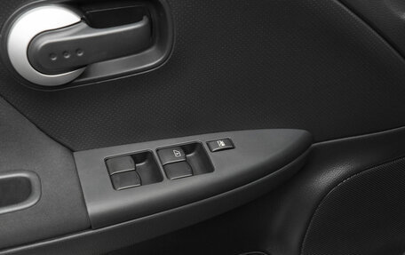 Nissan Note II рестайлинг, 2011 год, 590 000 рублей, 15 фотография