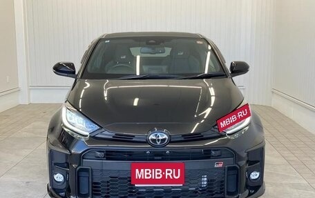 Toyota Yaris, 2020 год, 1 420 000 рублей, 2 фотография