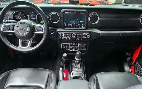 Jeep Wrangler, 2021 год, 4 890 000 рублей, 16 фотография