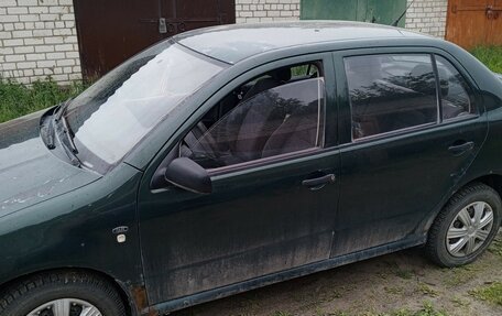 Skoda Fabia I, 2002 год, 230 000 рублей, 11 фотография