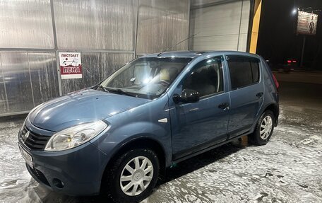 Renault Sandero I, 2011 год, 575 000 рублей, 3 фотография