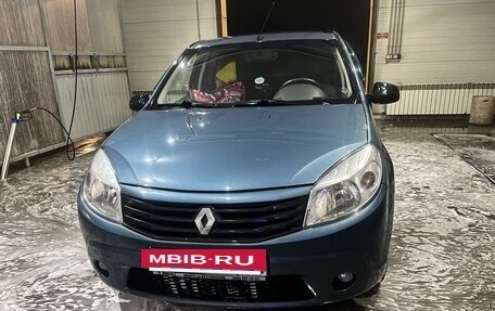 Renault Sandero I, 2011 год, 575 000 рублей, 2 фотография