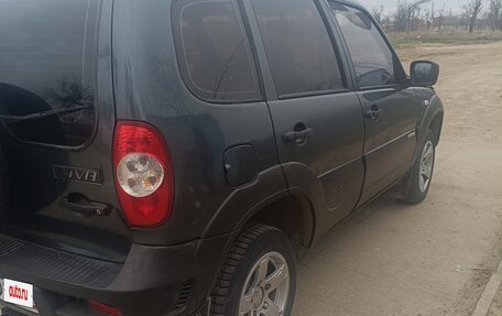 Chevrolet Niva I рестайлинг, 2013 год, 525 000 рублей, 4 фотография