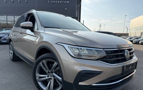 Volkswagen Tiguan II, 2021 год, 3 245 000 рублей, 12 фотография