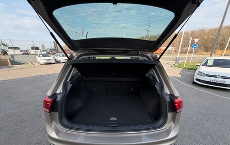 Volkswagen Tiguan II, 2021 год, 3 245 000 рублей, 10 фотография