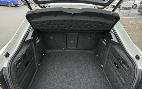 Skoda Superb III рестайлинг, 2021 год, 2 399 000 рублей, 30 фотография