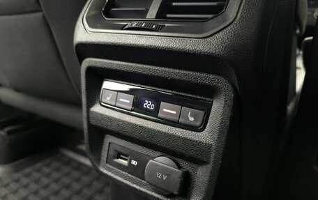 Volkswagen Tiguan II, 2020 год, 2 790 000 рублей, 7 фотография