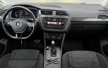 Volkswagen Tiguan II, 2020 год, 2 790 000 рублей, 8 фотография