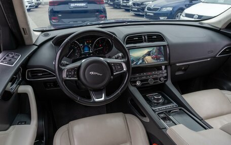 Jaguar F-Pace, 2020 год, 3 979 000 рублей, 7 фотография