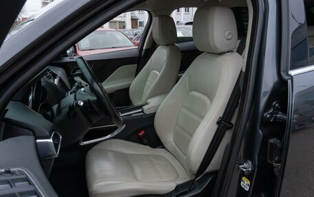 Jaguar F-Pace, 2020 год, 3 979 000 рублей, 11 фотография