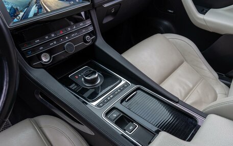 Jaguar F-Pace, 2020 год, 3 979 000 рублей, 22 фотография