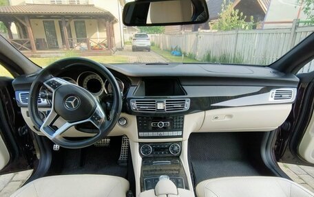 Mercedes-Benz CLS, 2013 год, 1 950 000 рублей, 19 фотография