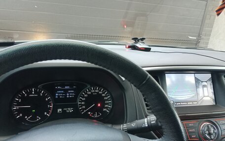 Nissan Pathfinder, 2015 год, 1 800 000 рублей, 16 фотография