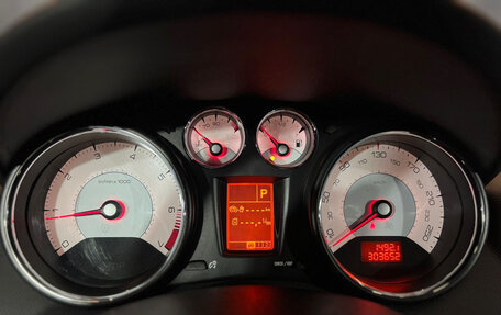 Peugeot 408 I рестайлинг, 2014 год, 529 000 рублей, 10 фотография