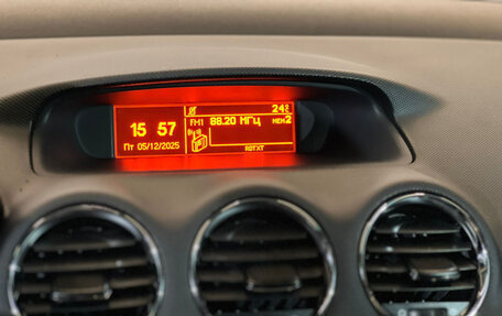 Peugeot 408 I рестайлинг, 2014 год, 529 000 рублей, 11 фотография