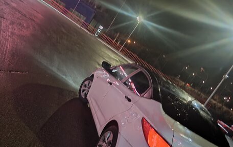 Hyundai Solaris II рестайлинг, 2015 год, 700 000 рублей, 2 фотография