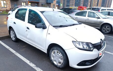 Renault Logan II, 2015 год, 390 000 рублей, 2 фотография