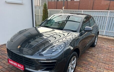 Porsche Macan I рестайлинг, 2018 год, 4 300 000 рублей, 1 фотография