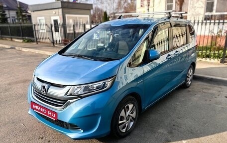 Honda Freed II, 2017 год, 1 410 000 рублей, 4 фотография