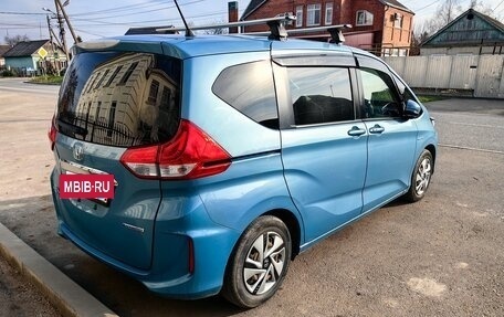 Honda Freed II, 2017 год, 1 410 000 рублей, 15 фотография