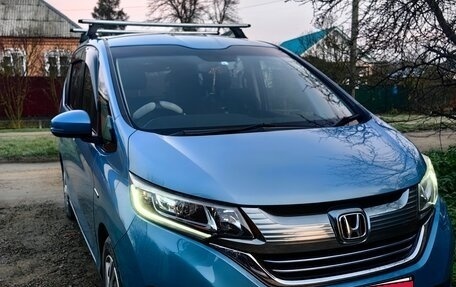 Honda Freed II, 2017 год, 1 410 000 рублей, 22 фотография