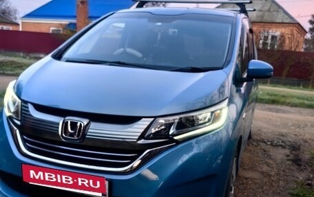 Honda Freed II, 2017 год, 1 410 000 рублей, 21 фотография