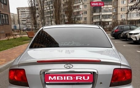 Hyundai Sonata IV рестайлинг, 2004 год, 360 000 рублей, 6 фотография