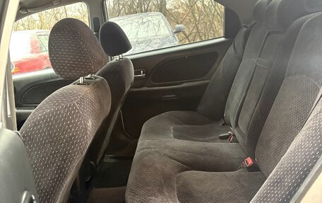 Hyundai Sonata IV рестайлинг, 2004 год, 360 000 рублей, 15 фотография