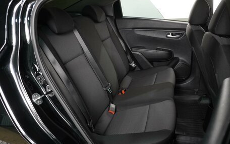 KIA Rio IV, 2021 год, 1 599 000 рублей, 7 фотография