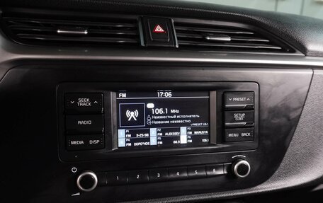 KIA Rio IV, 2021 год, 1 599 000 рублей, 13 фотография