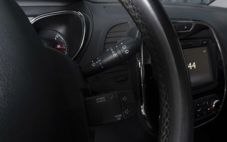 Renault Kaptur I рестайлинг, 2018 год, 1 272 000 рублей, 20 фотография