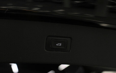 Audi Q7, 2016 год, 3 280 000 рублей, 25 фотография