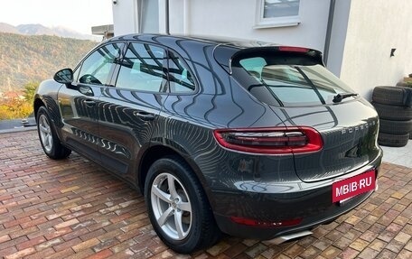 Porsche Macan I рестайлинг, 2018 год, 4 300 000 рублей, 23 фотография