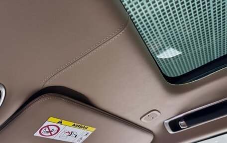 Land Rover Range Rover IV рестайлинг, 2024 год, 23 000 000 рублей, 16 фотография