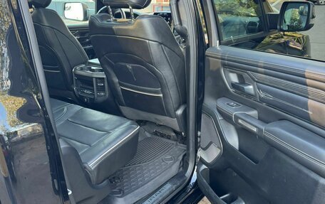 Rambler 1500, 2020 год, 8 700 000 рублей, 15 фотография