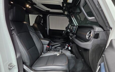 Jeep Wrangler, 2024 год, 6 420 000 рублей, 16 фотография