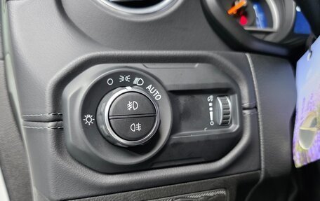 Jeep Wrangler, 2024 год, 6 420 000 рублей, 19 фотография