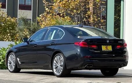 BMW 5 серия, 2021 год, 4 960 000 рублей, 3 фотография