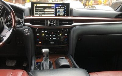 Lexus LX III, 2017 год, 6 350 000 рублей, 1 фотография