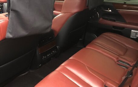 Lexus LX III, 2017 год, 6 350 000 рублей, 10 фотография