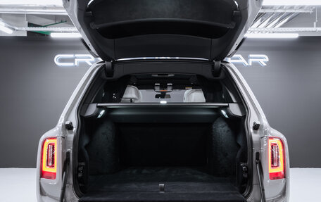 Rolls-Royce Cullinan, 2022 год, 44 500 000 рублей, 9 фотография