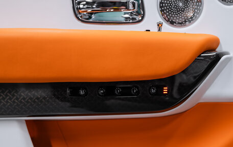 Rolls-Royce Cullinan, 2022 год, 44 500 000 рублей, 32 фотография