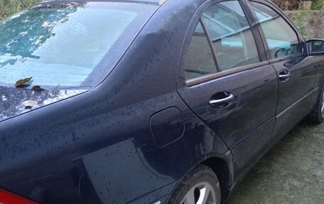 Mercedes-Benz C-Класс, 2002 год, 280 000 рублей, 3 фотография