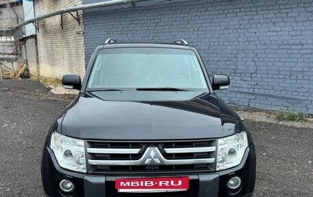 Mitsubishi Pajero IV, 2008 год, 1 600 000 рублей, 2 фотография