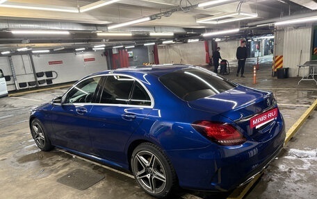 Mercedes-Benz C-Класс, 2018 год, 2 850 000 рублей, 4 фотография