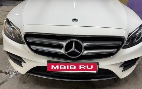 Mercedes-Benz E-Класс, 2020 год, 3 400 000 рублей, 9 фотография