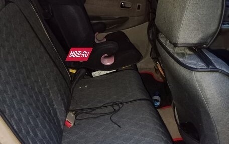 Mazda Protege, 2002 год, 250 000 рублей, 3 фотография