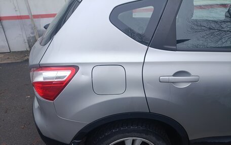 Nissan Qashqai, 2012 год, 900 000 рублей, 13 фотография