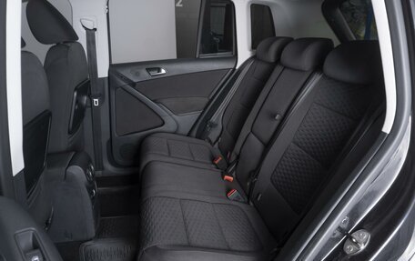 Volkswagen Tiguan I, 2010 год, 1 049 000 рублей, 9 фотография