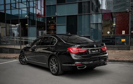 BMW 7 серия, 2017 год, 2 775 000 рублей, 6 фотография